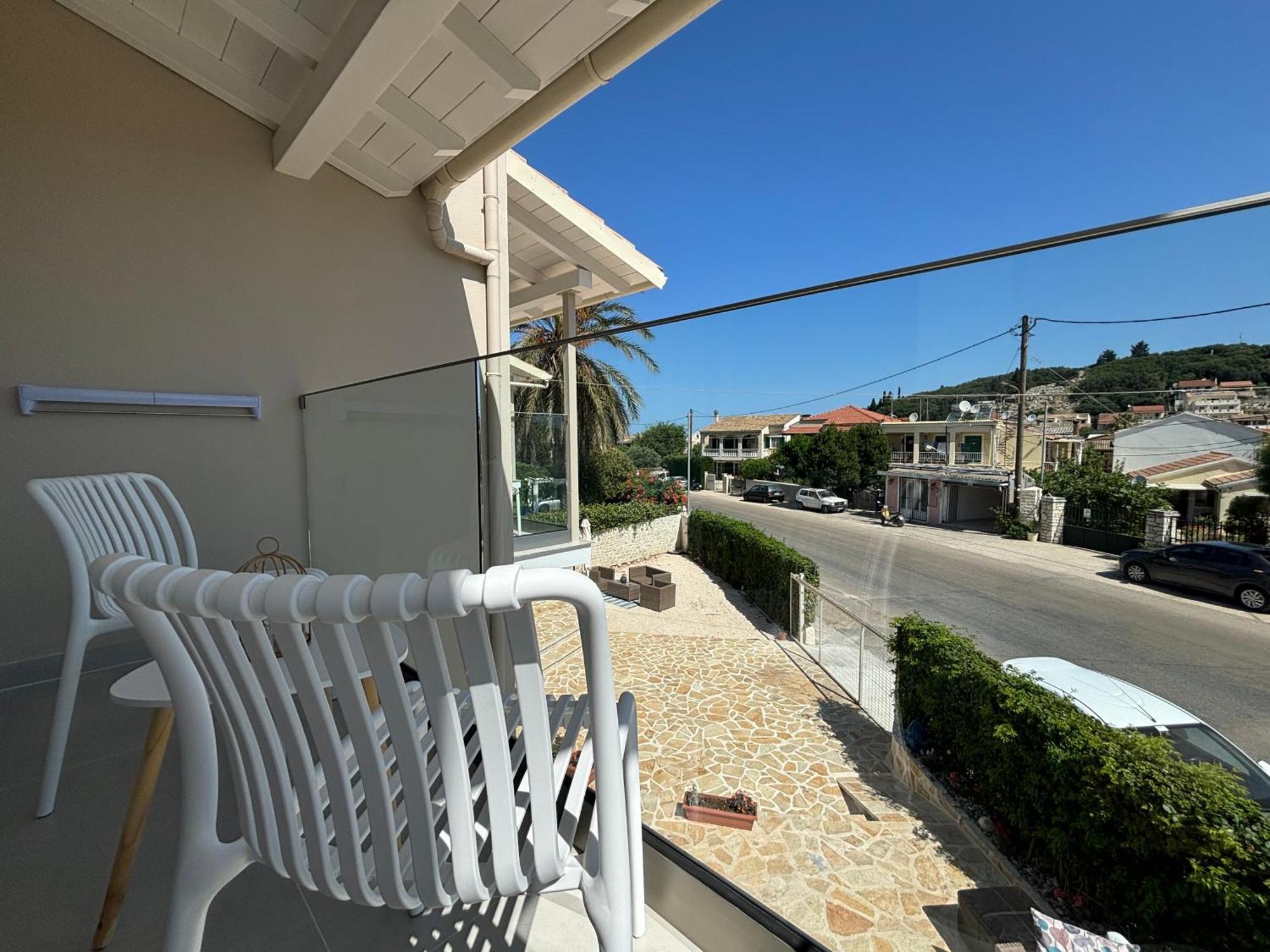 Mayflower Apartments Kassiopi Exterior photo